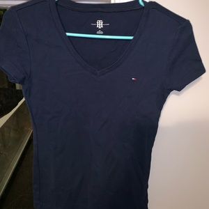 Tommy Hilfiger v-neck nice top
